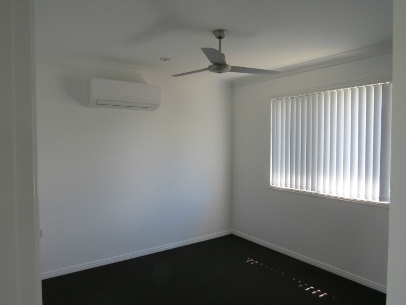 18b Lavarack St, The Range QLD 4700