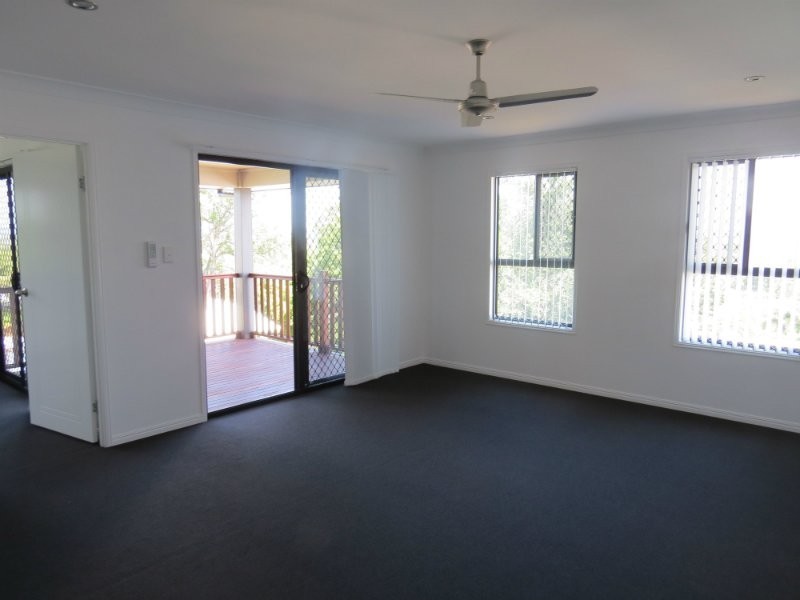 18b Lavarack St, The Range QLD 4700