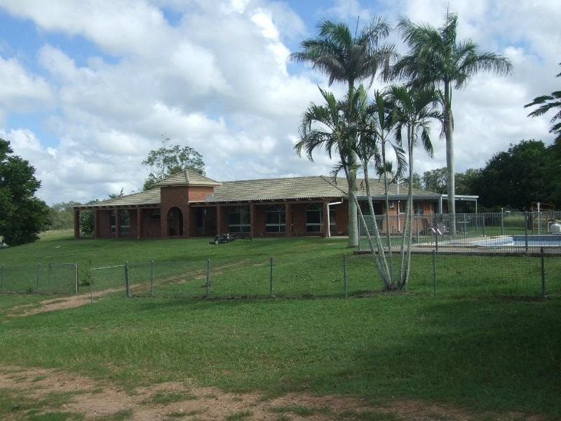 1728 South Yaamba Road, South Yaamba QLD 4702