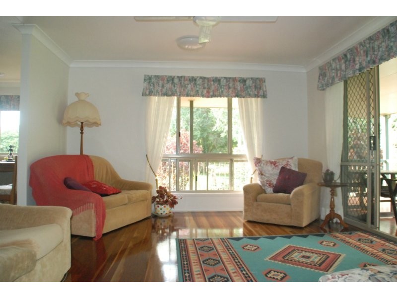 37 Berry Dairy Road, Glendale QLD 4711