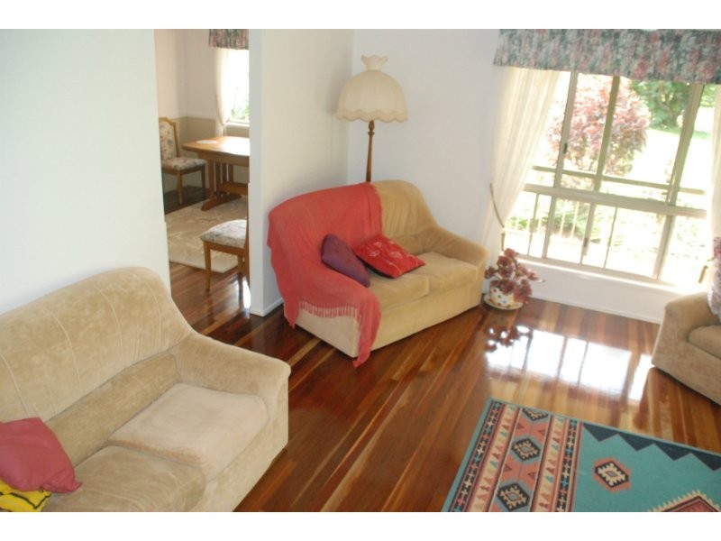 37 Berry Dairy Road, Glendale QLD 4711