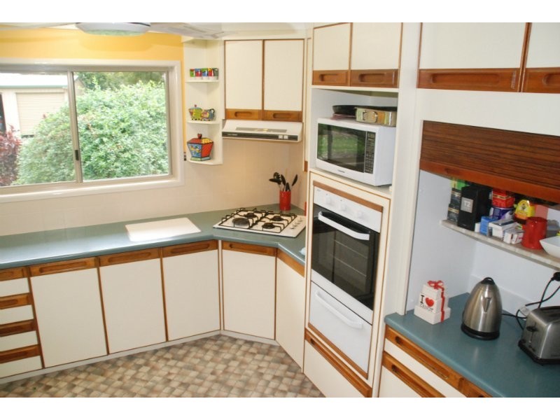 37 Berry Dairy Road, Glendale QLD 4711