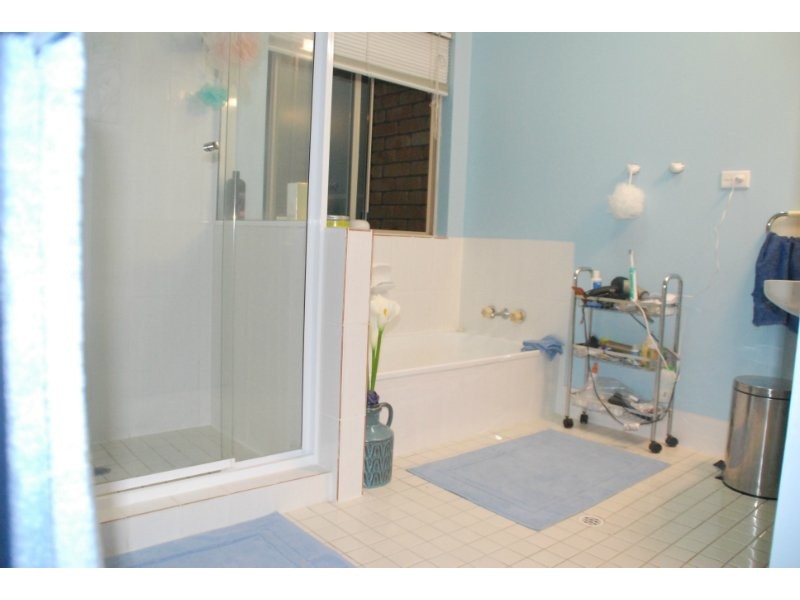 37 Berry Dairy Road, Glendale QLD 4711