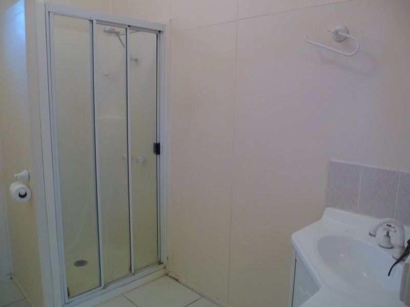 21 Welch Street, Park Avenue QLD 4701