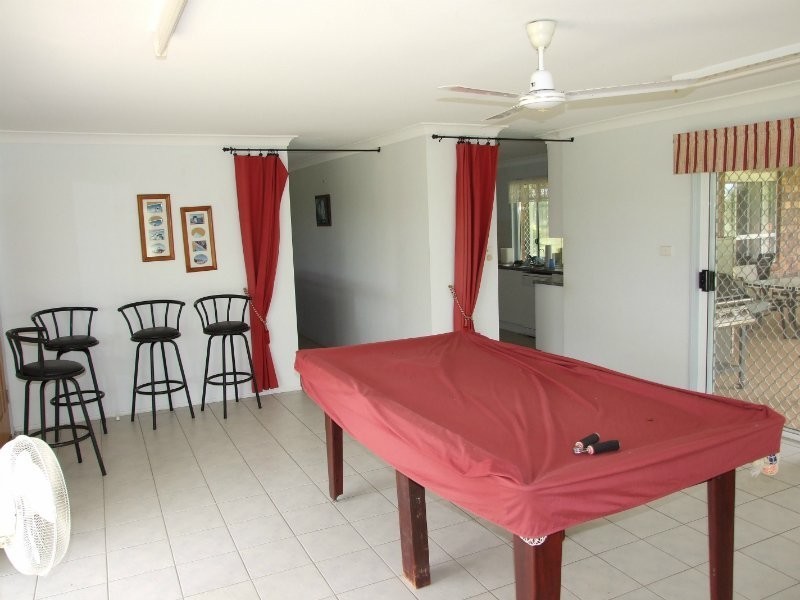 189 Stracey Road, Alton Downs QLD 4702