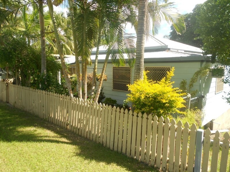 Berserker QLD 4701