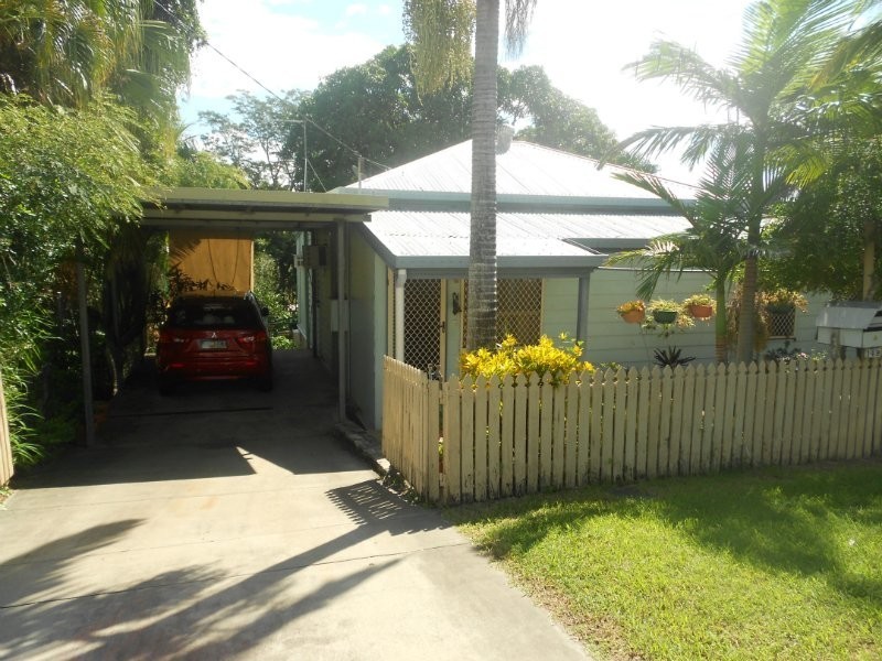 Berserker QLD 4701