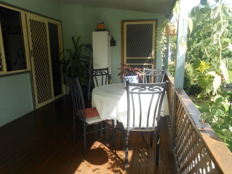 Berserker QLD 4701