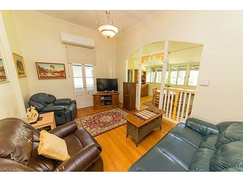15 Catherine Street, Wandal QLD 4700