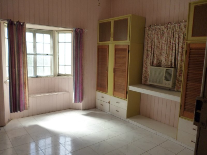 Park Avenue QLD 4701