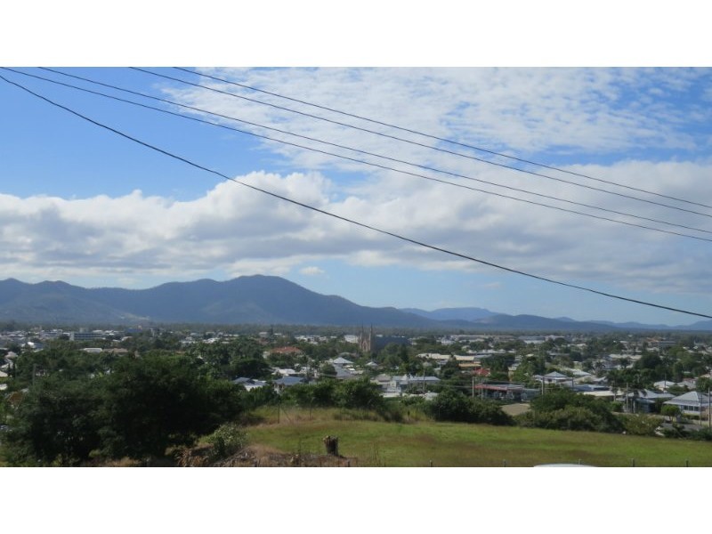 128 Quarry Street, The Range QLD 4700