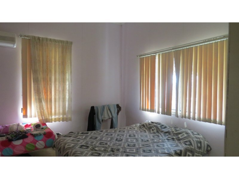 128 Quarry Street, The Range QLD 4700