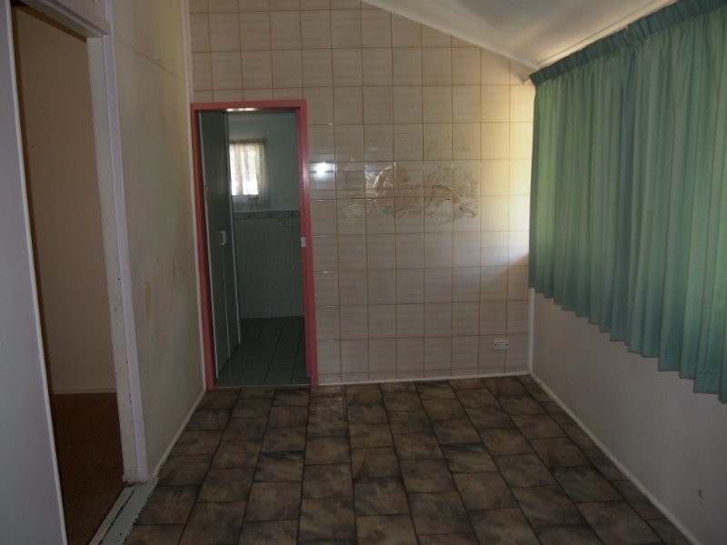 128 Quarry Street, The Range QLD 4700