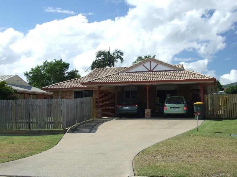 104 McLaughlin Street, Kawana QLD 4701