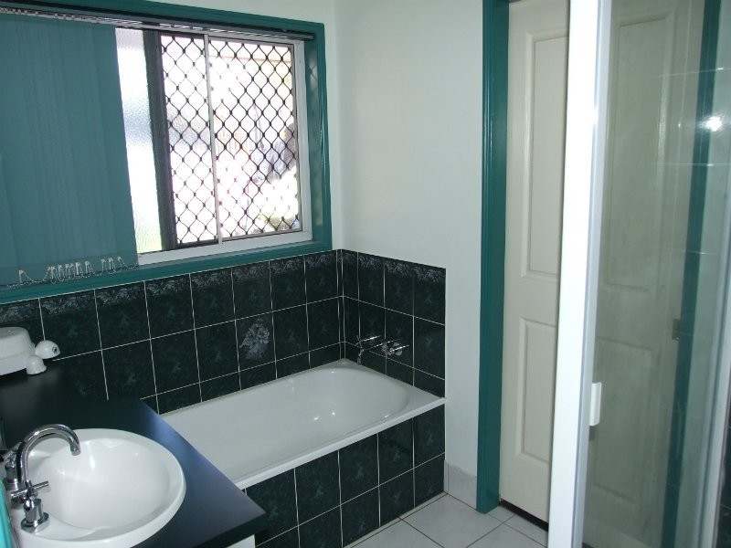 104 McLaughlin Street, Kawana QLD 4701