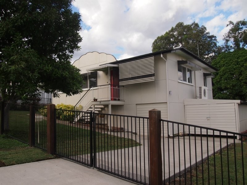 15 Cairns Street, The Range QLD 4700