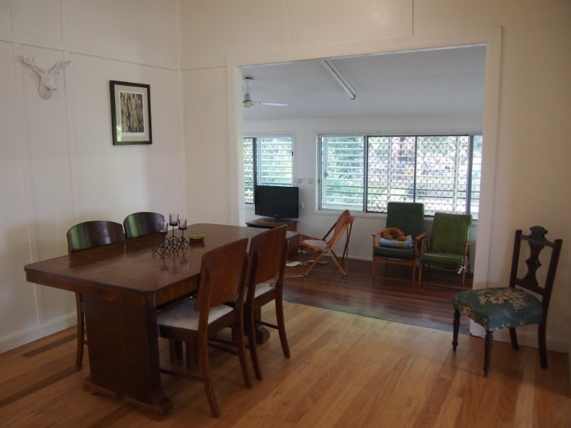 15 Cairns Street, The Range QLD 4700