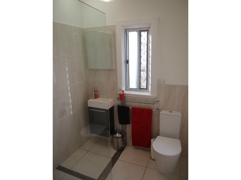 15 Cairns Street, The Range QLD 4700