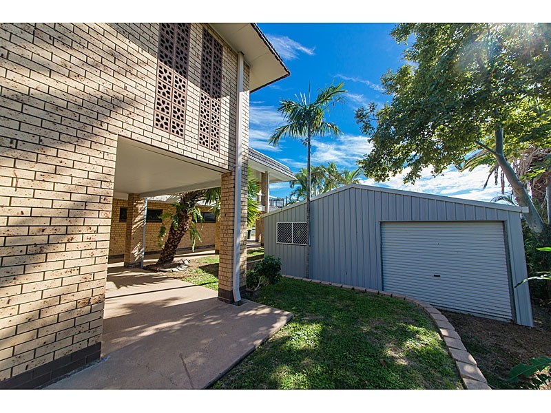 33 Brecknell St, The Range QLD 4700