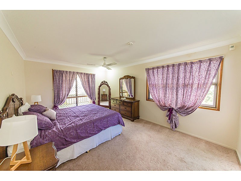 33 Brecknell St, The Range QLD 4700