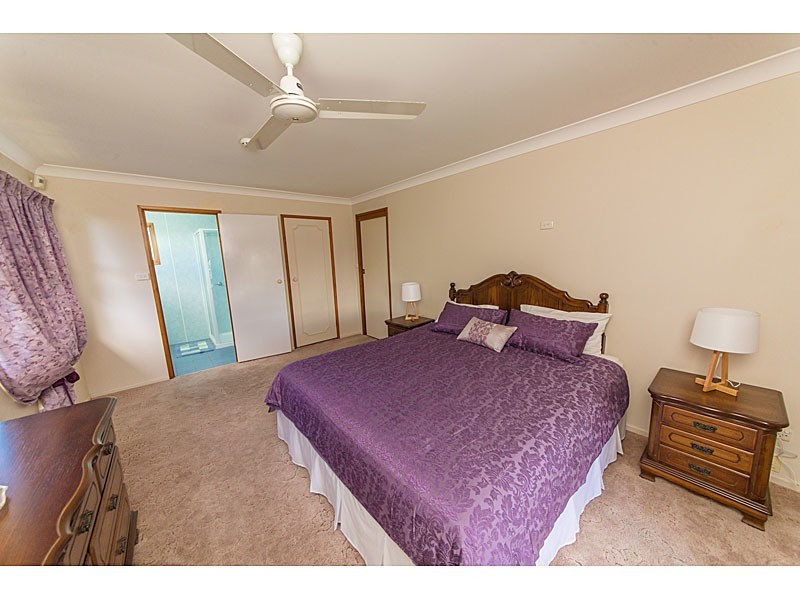 33 Brecknell St, The Range QLD 4700