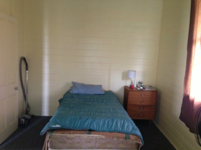 17 Nobbs Street, Berserker QLD 4701