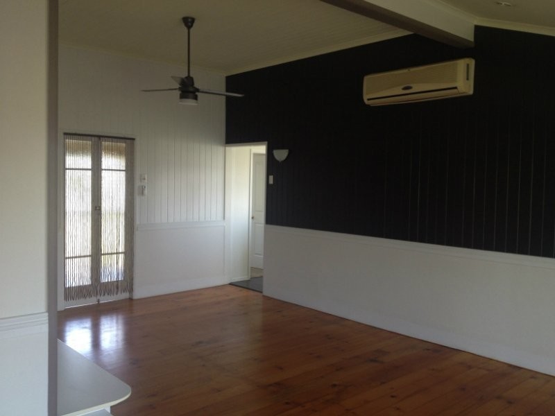 91 Main Street, Park Avenue QLD 4701