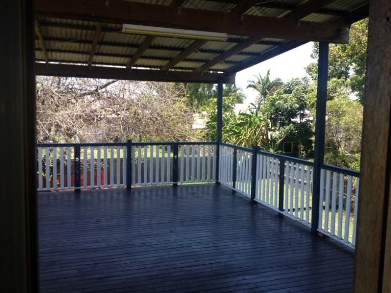 91 Main Street, Park Avenue QLD 4701