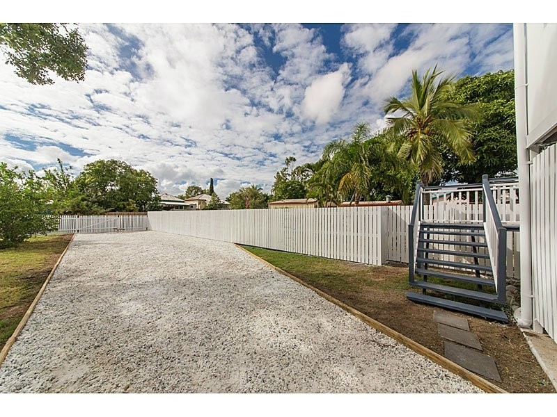 11 Arnold St, Allenstown QLD 4700