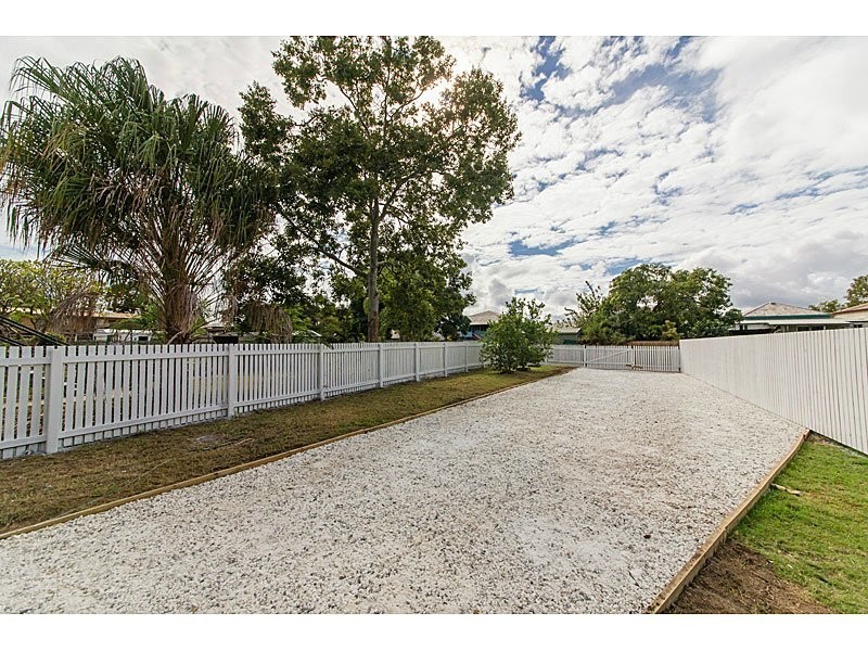 11 Arnold St, Allenstown QLD 4700