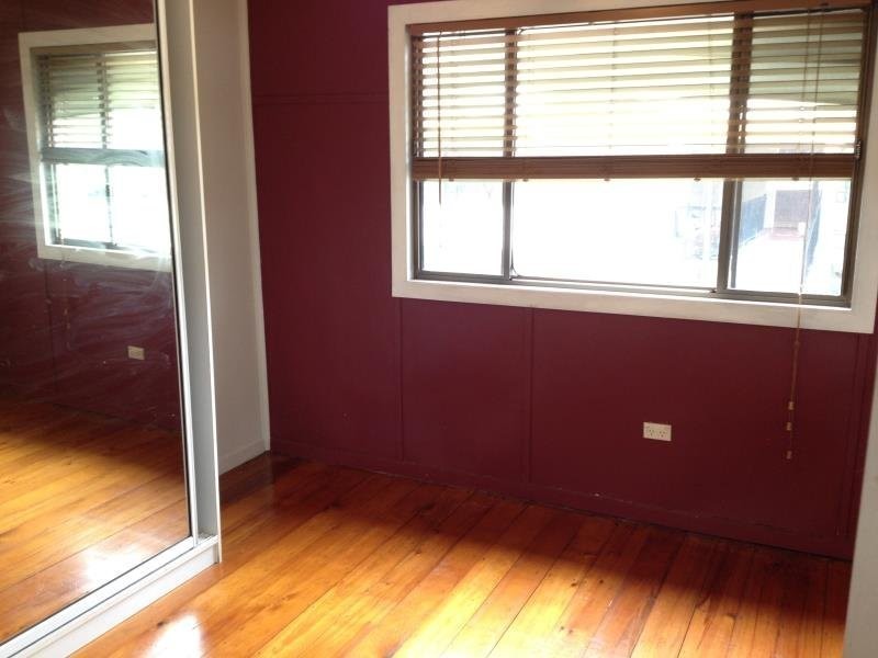 Park Avenue QLD 4701