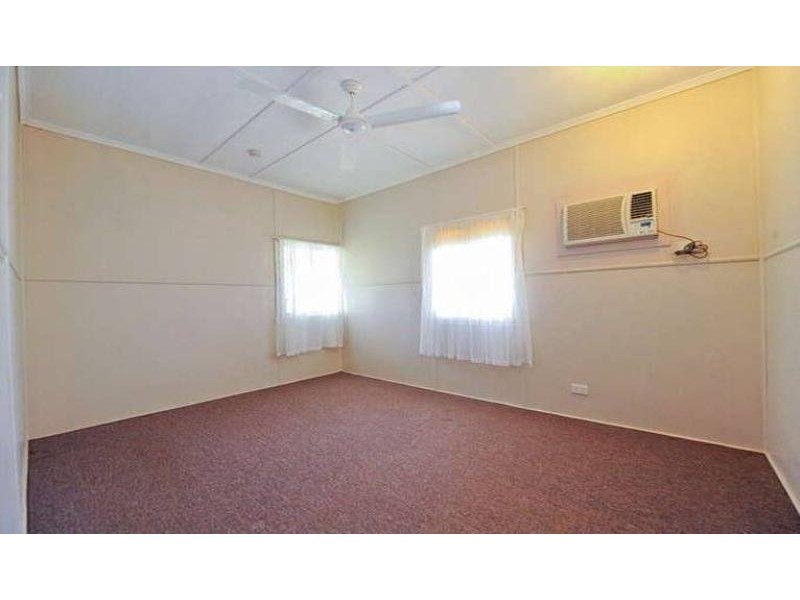 Wandal QLD 4700