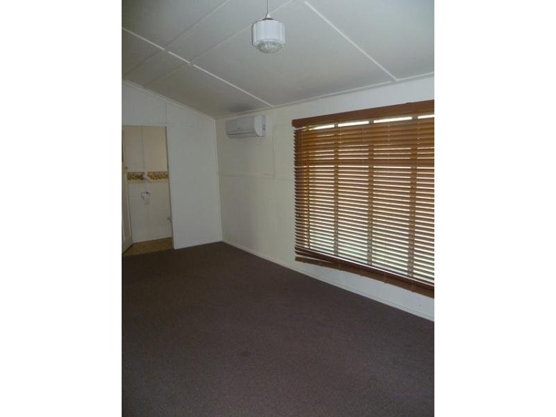 Park Avenue QLD 4701