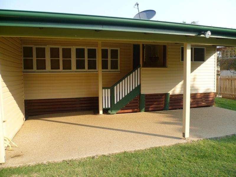 Park Avenue QLD 4701