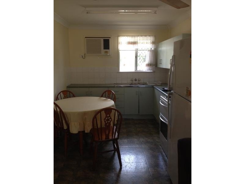 Park Avenue QLD 4701