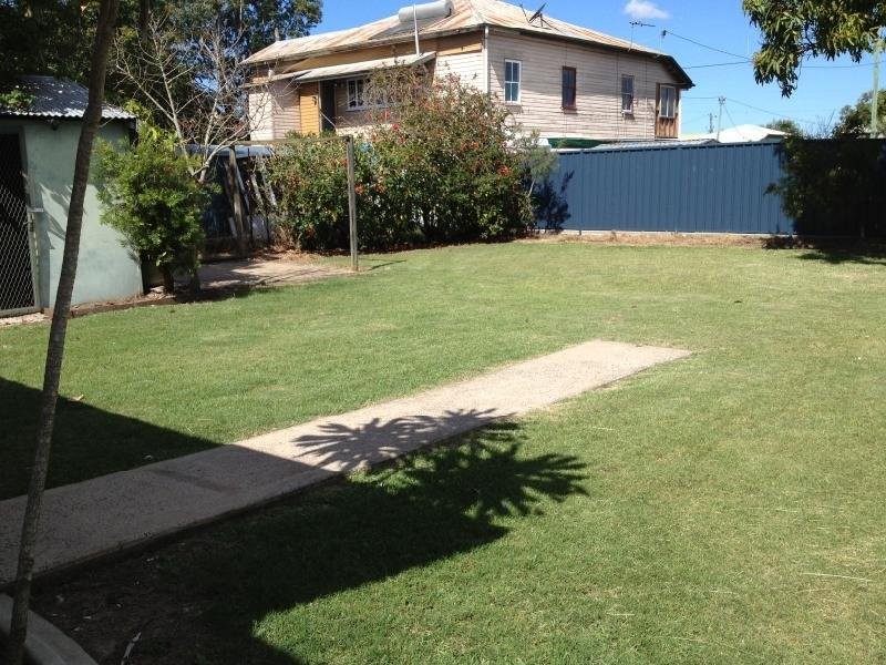 Park Avenue QLD 4701