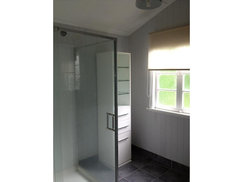 Wandal QLD 4700