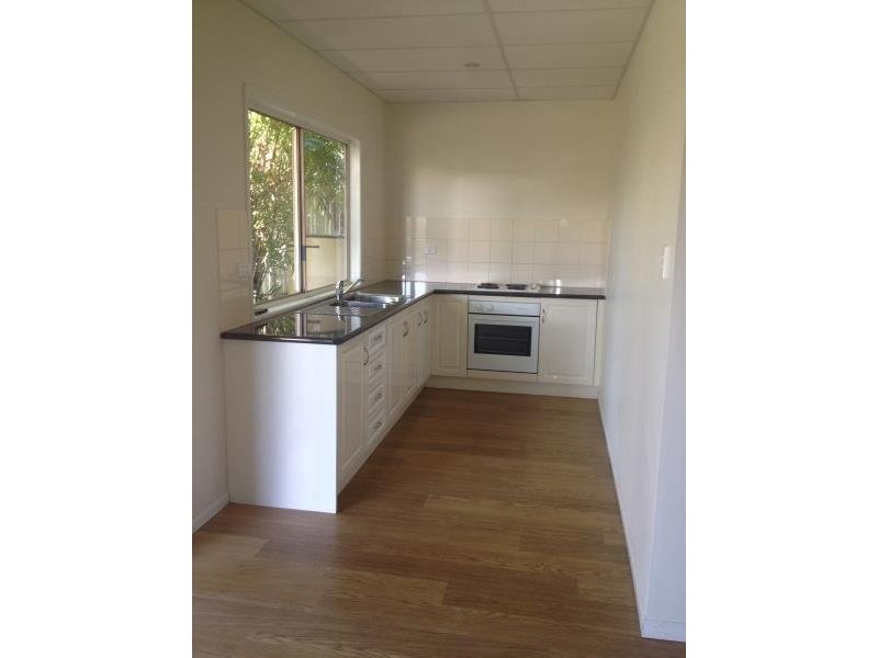 Park Avenue QLD 4701