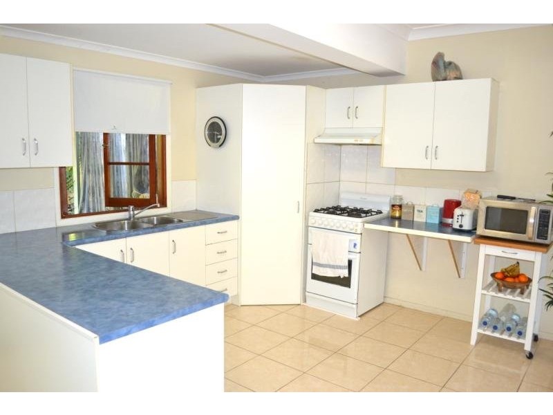 Wandal QLD 4700