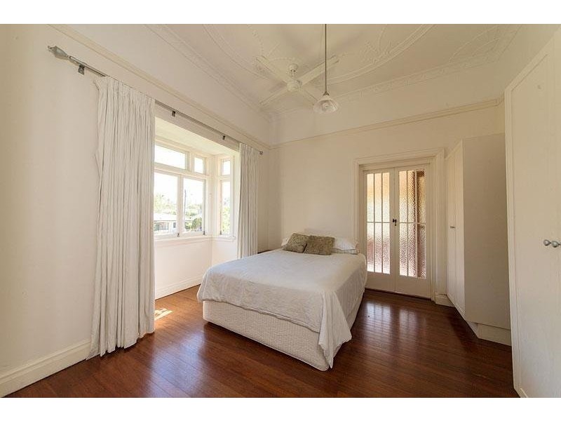 Wandal QLD 4700