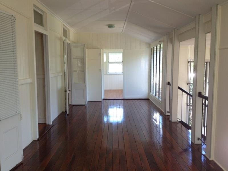 Wandal QLD 4700