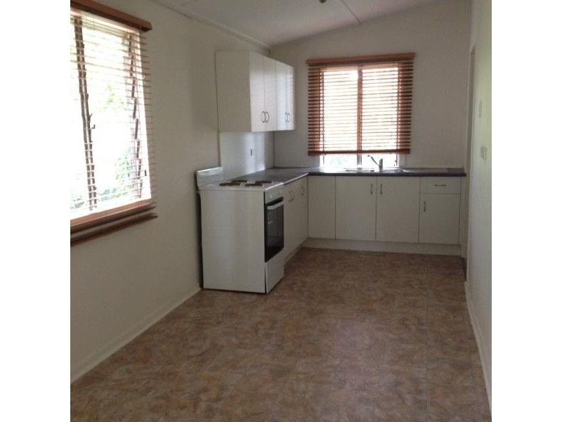 Wandal QLD 4700