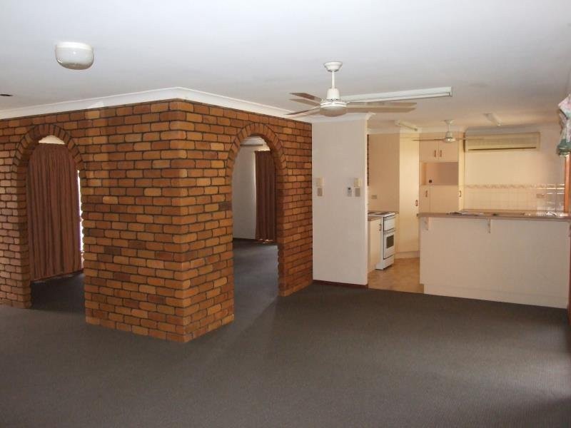 Kawana QLD 4701
