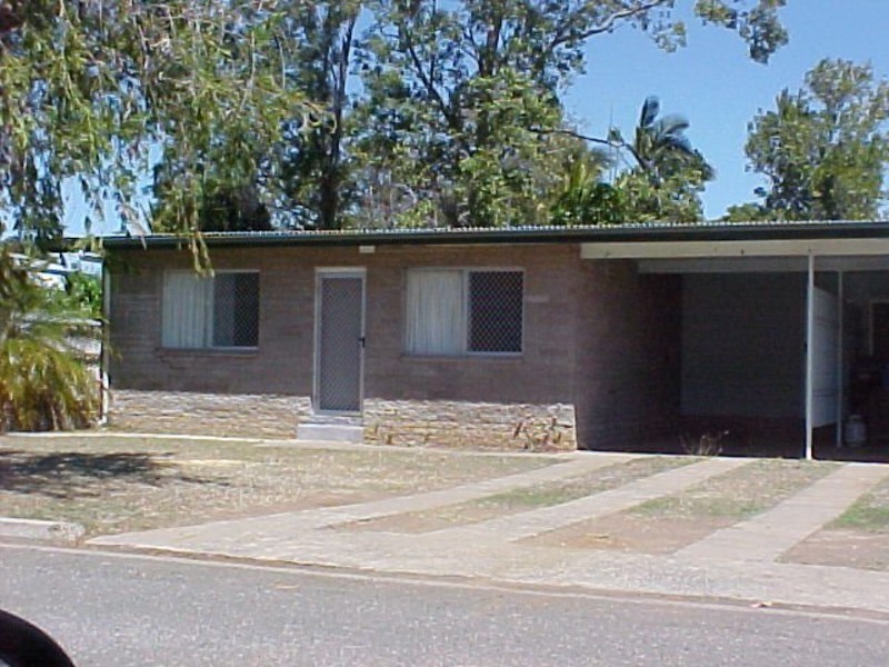 Park Avenue QLD 4701