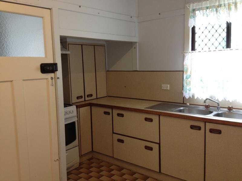 6 Eton Street, West Rockhampton QLD 4700