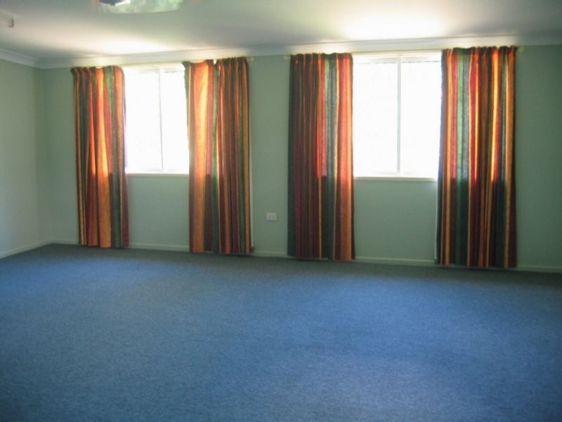 Wandal QLD 4700