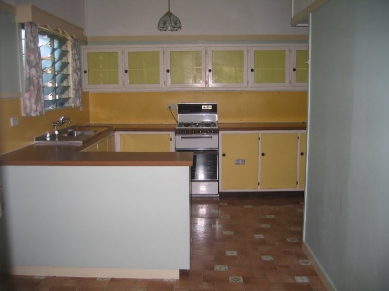 Wandal QLD 4700