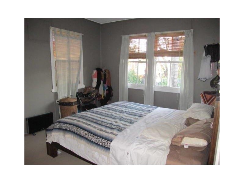 Wandal QLD 4700