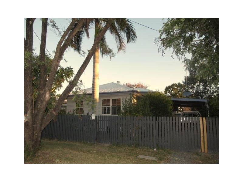 Wandal QLD 4700