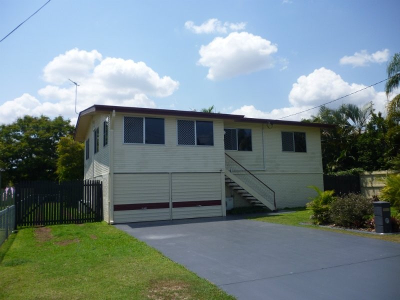 Park Avenue QLD 4701